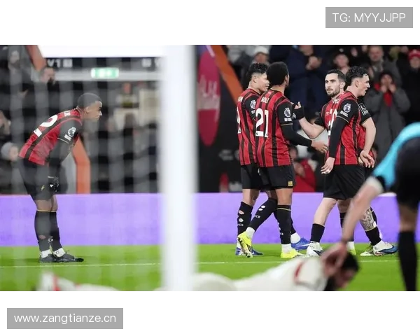 利物浦重返英超争冠行列,近期强势表现对赛季走势形成积极影响 利物浦重返英超争冠行列,近期强势表现对赛季走势形成积极影响