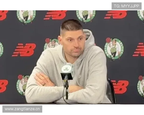 武切维奇高位挡拆为外线射手拉空间，比上季更高效组织